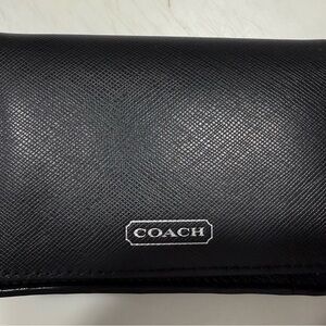 Coach Textured Black credit card holder